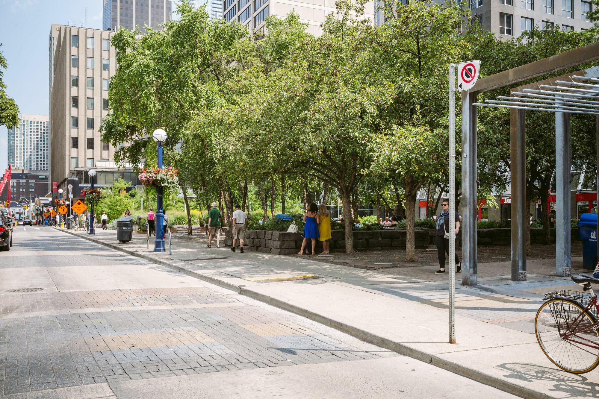 Quickstay - Luxury Executive In Yorkville Toronto Exterior photo