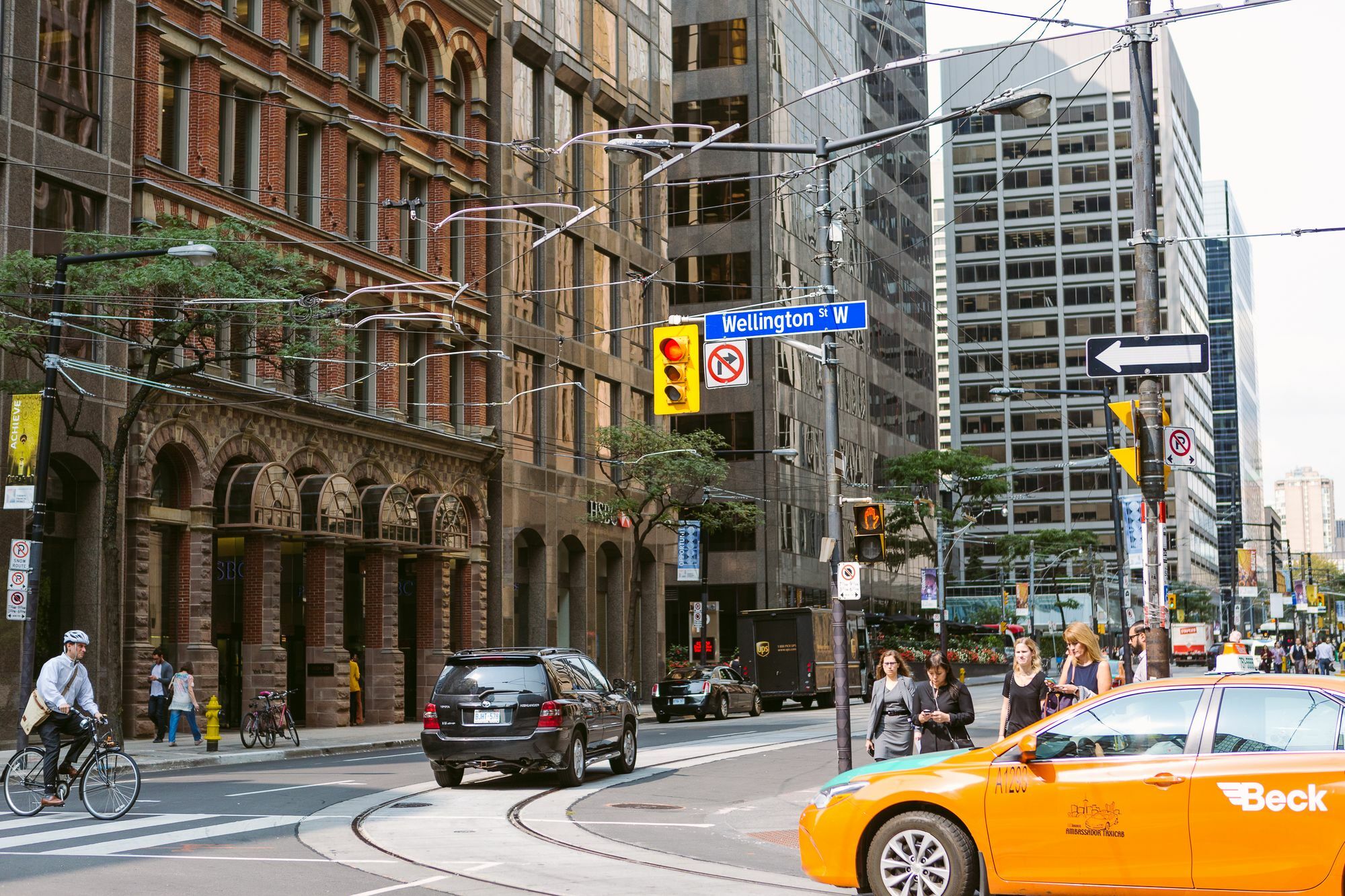 Quickstay - Luxury Executive In Yorkville Toronto Exterior photo