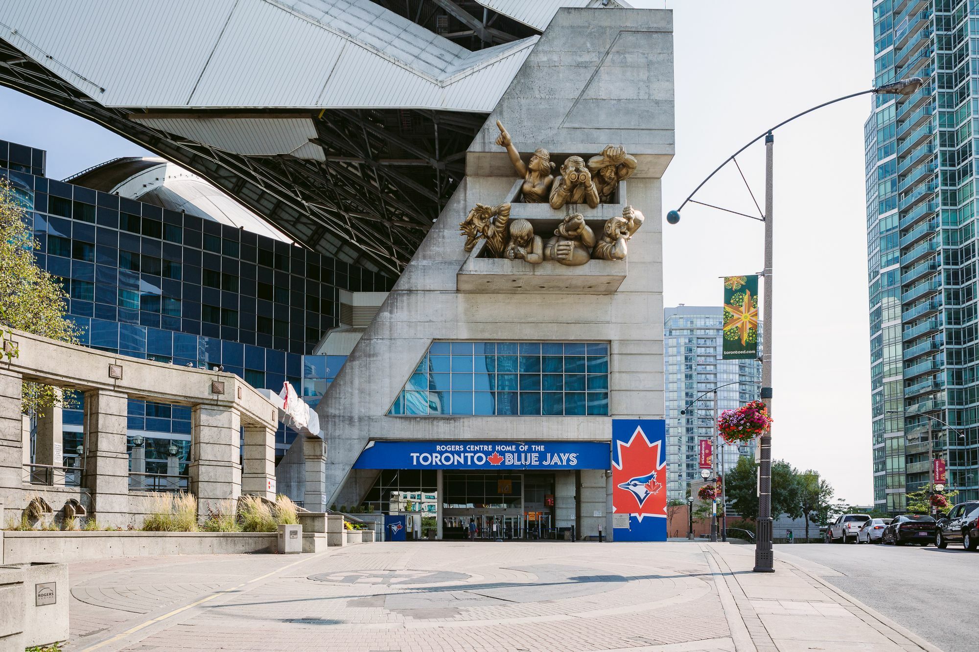 Quickstay - Luxury Executive In Yorkville Toronto Exterior photo